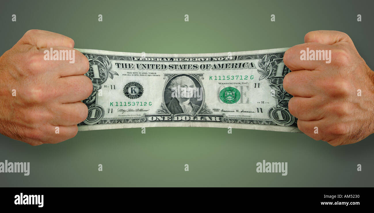 Ein Mann streckte einen 1-Dollar-Schein Stockfoto