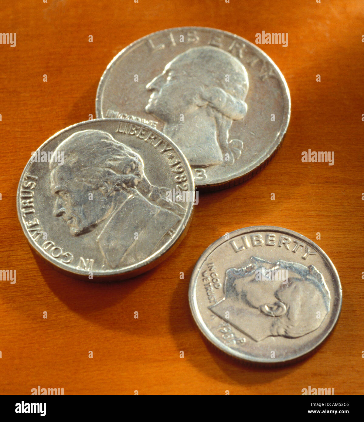Amerikanische Viertel Nickel-Cent-Münzen Stockfoto