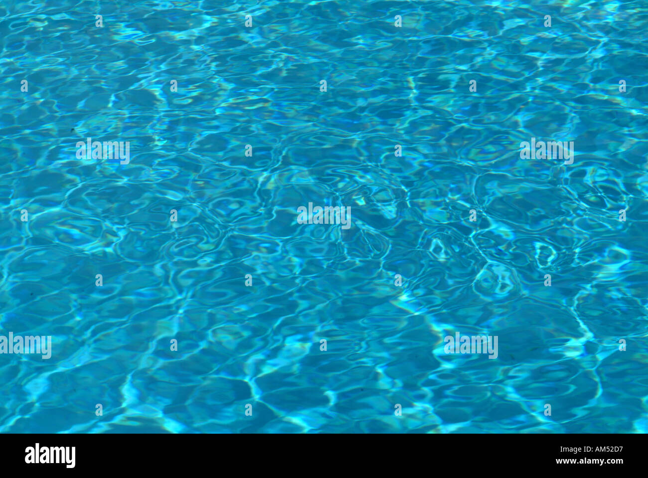 Pool water texture -Fotos und -Bildmaterial in hoher Auflösung – Alamy