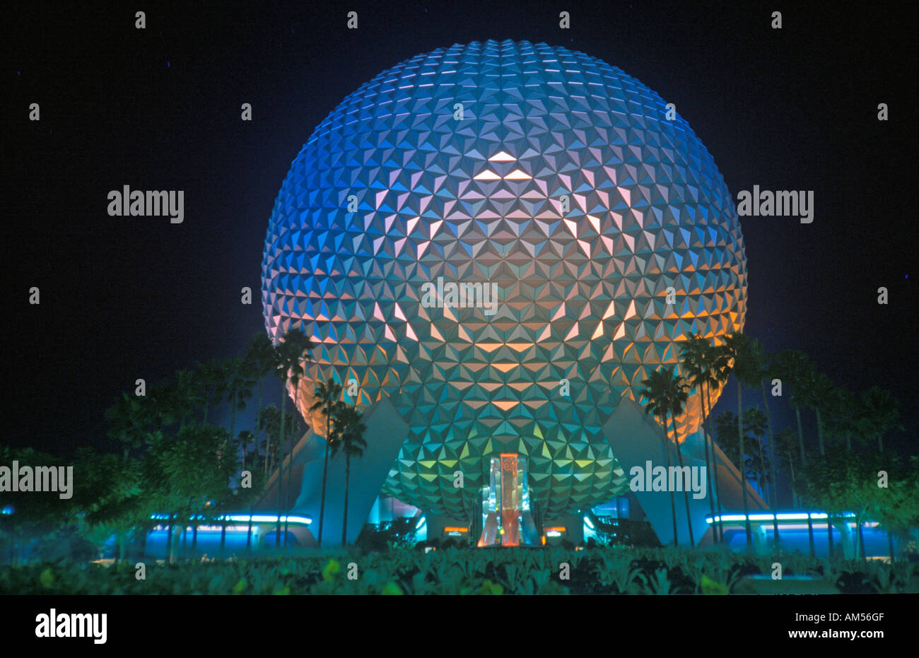 Das Wahrzeichen von Epcot Center Spaceship Earth in Future World Disney s Epcot Center Buena Vista Florida Stockfoto