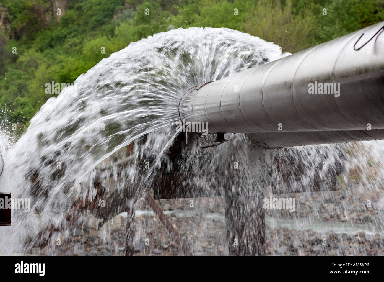 Undichte Wasserleitung Stockfotos und -bilder Kaufen - Alamy
