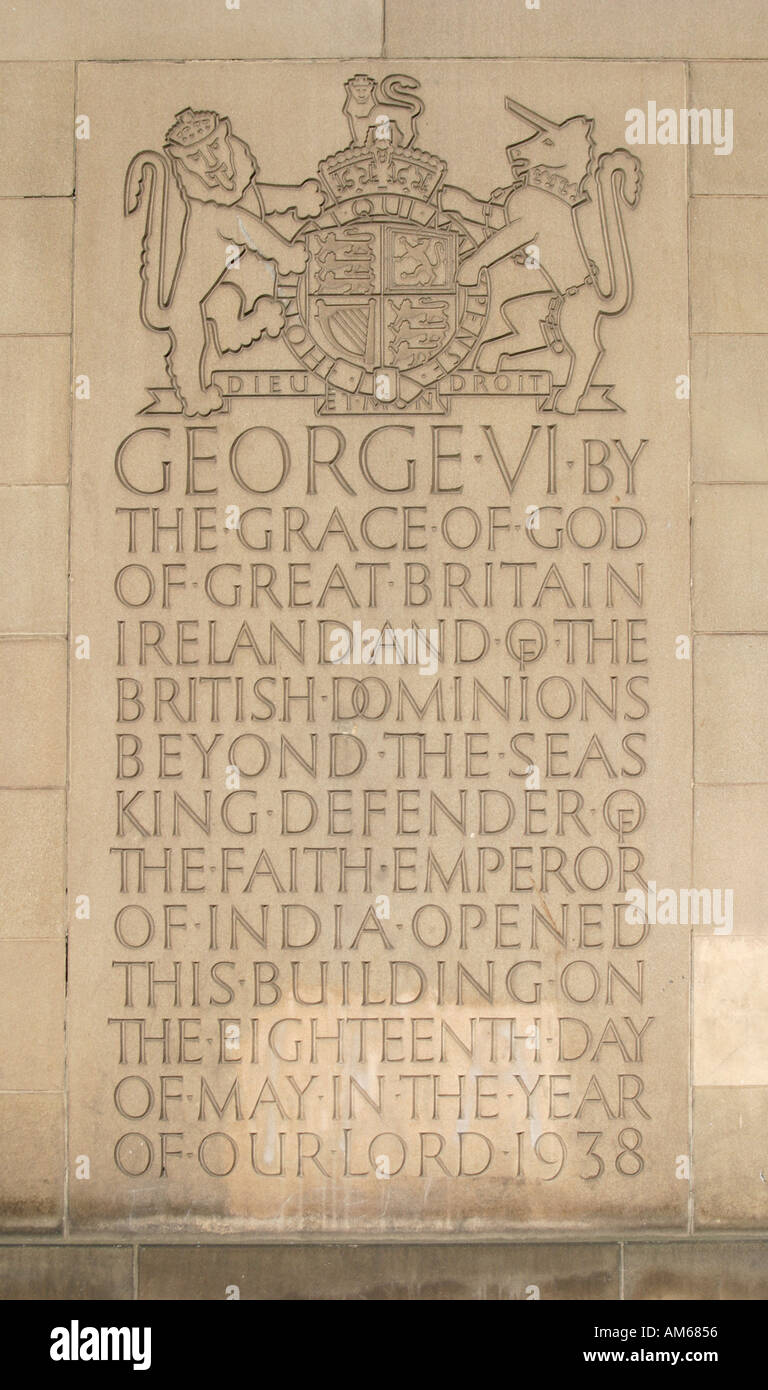 Inschrift zur Eröffnung des Rathauses Erweiterung Stockfoto