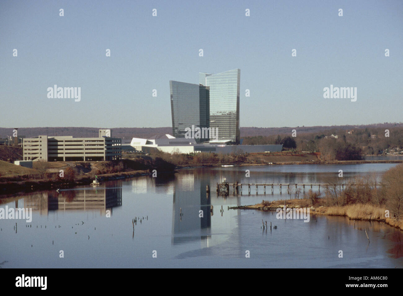 USA-Connecticut Casino Mohegan Sun über Fluß Themse Stockfoto