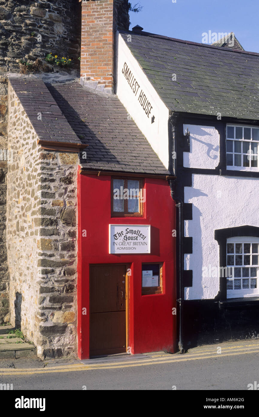 Conway Conwy Wales kleinste Haus in Großbritannien Wales UK Reise Tourismus kleinen winzigen roten Gebäude Stockfoto