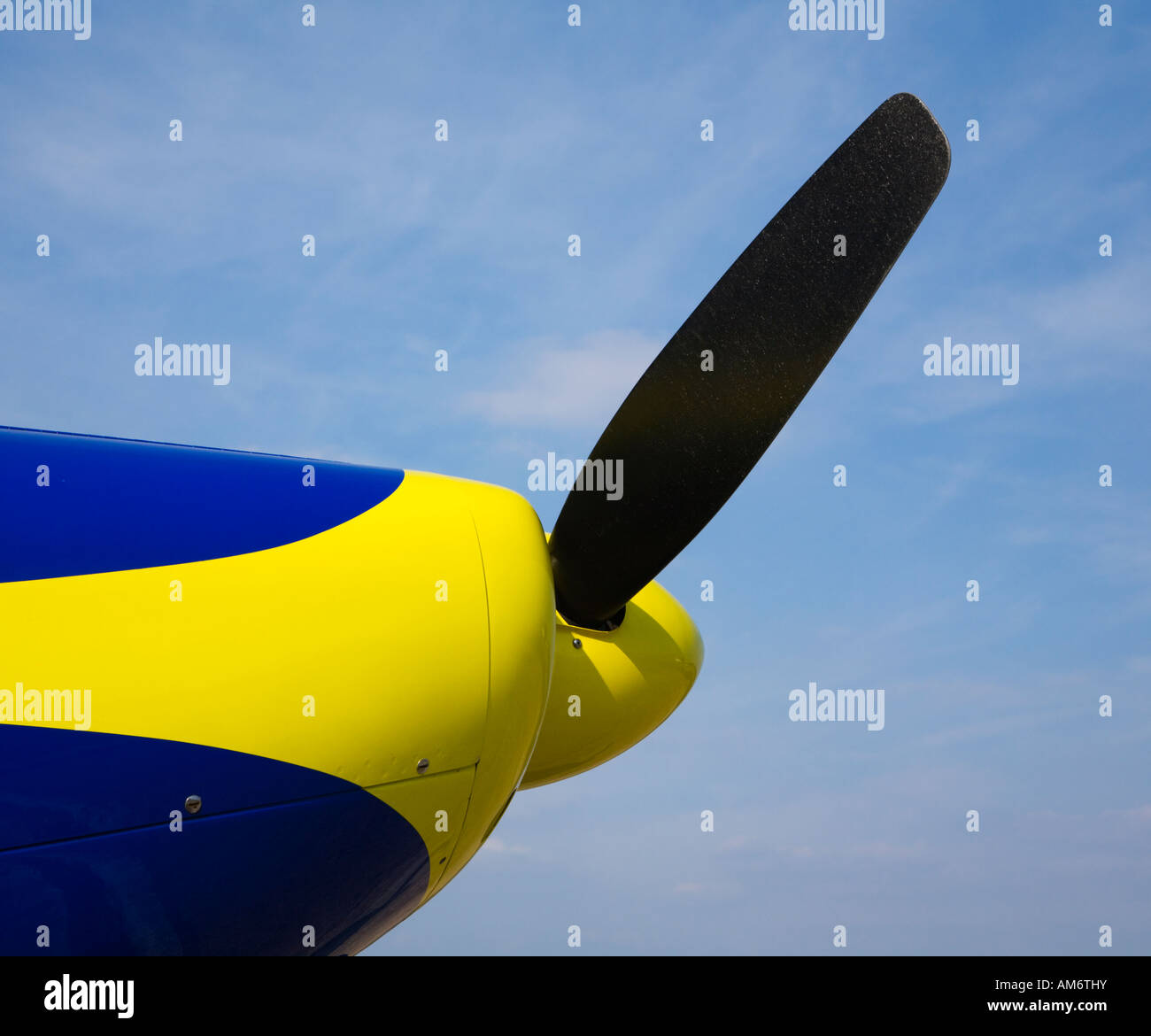 Bugnase und Propeller von einmotorigen Flugzeugen. Stockfoto