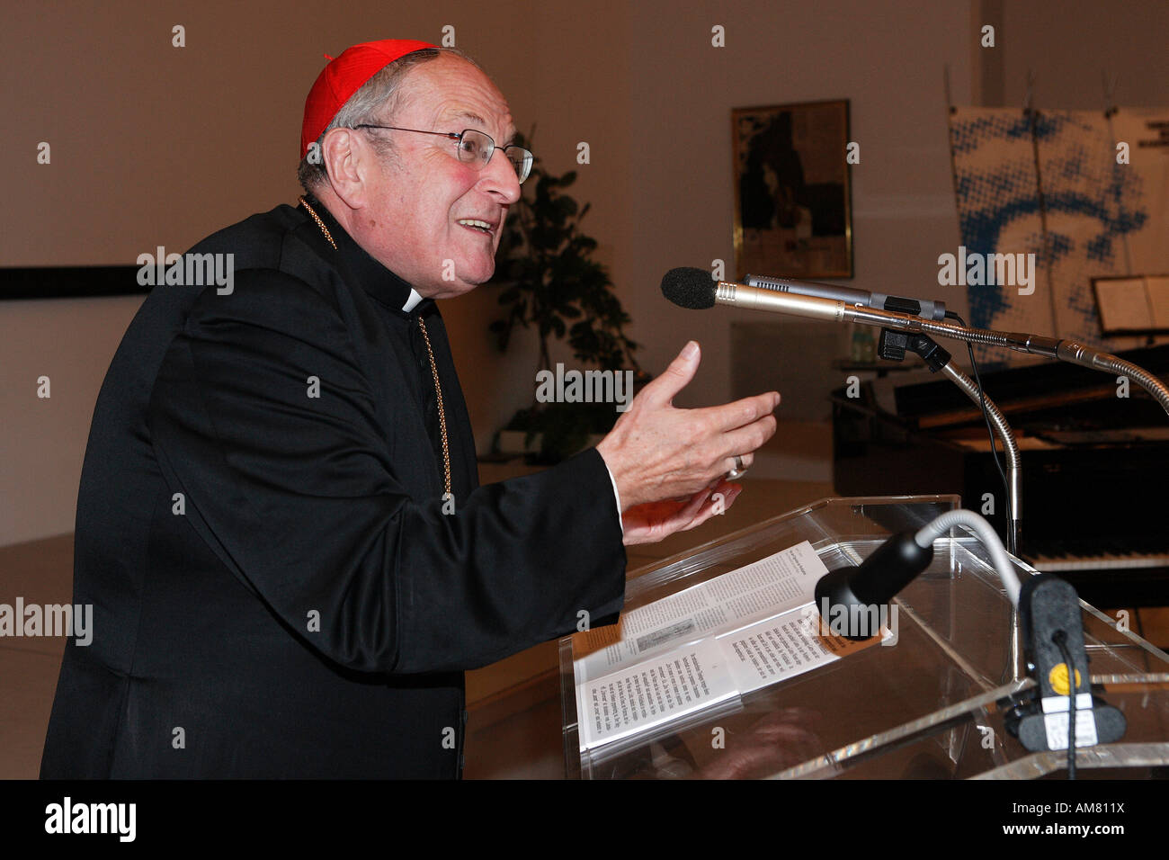 Kardinal-Priester und Erzbischof von Köln Joachim Meisner Stockfoto