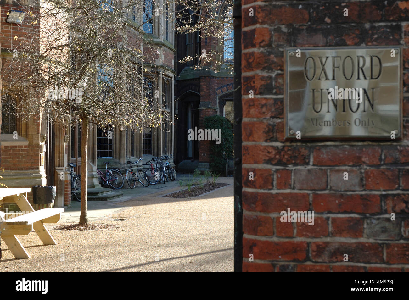 Debatte oxford union Fotos und Bildmaterial in hoher Auflösung Alamy