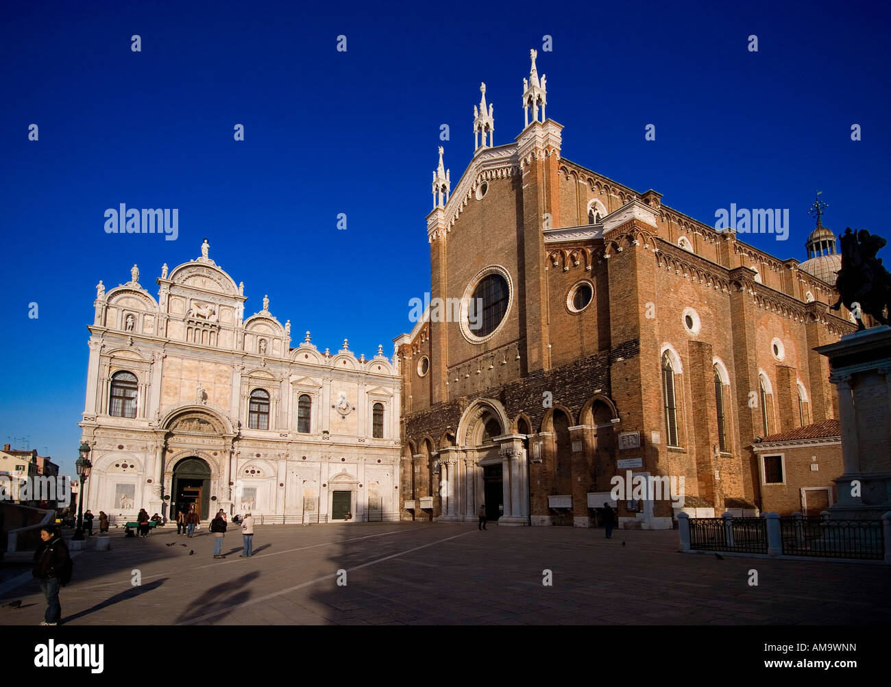 Kirche des Heiligen John & Paul, Ss.Giovanni e Paolo, Schola von St. Markus, Schule der St.Marks, Venedig, Italien Stockfoto
