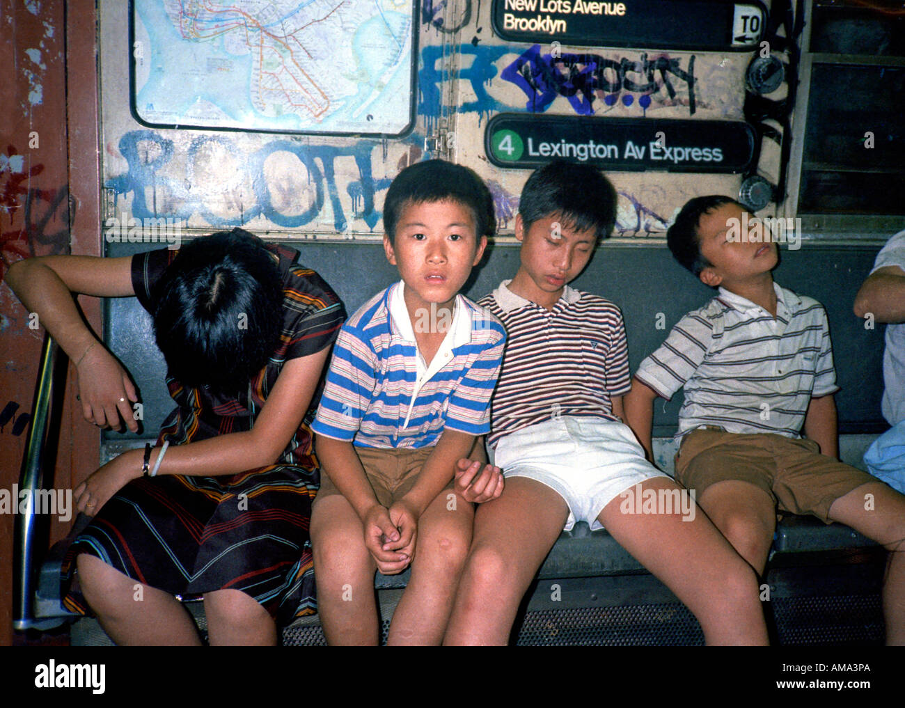 Kinder in der U-Bahn New York USA Stockfoto