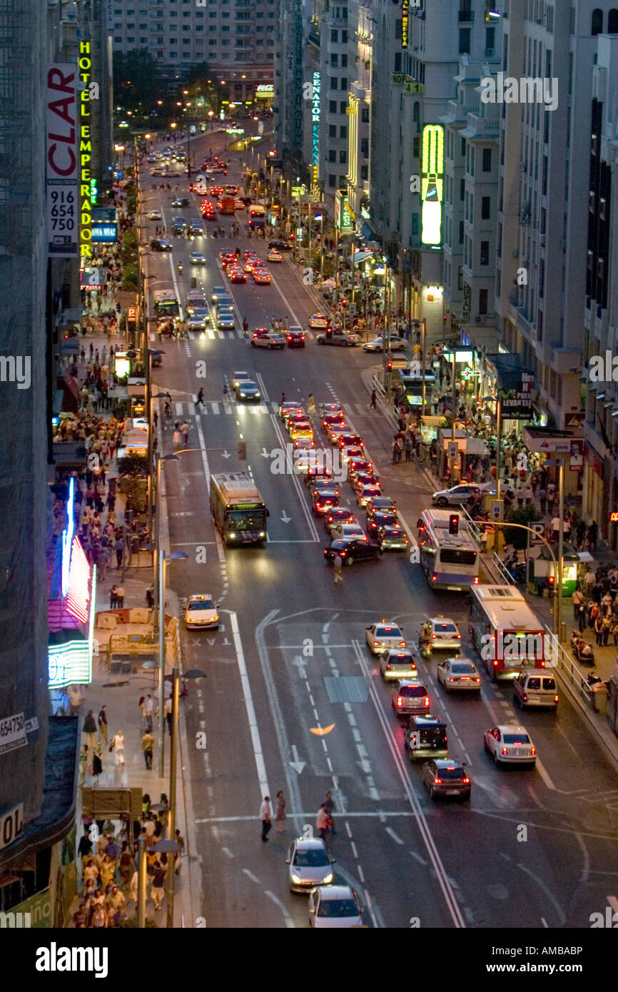 Gran Via im Abend, Spanien, Madrid Stockfoto