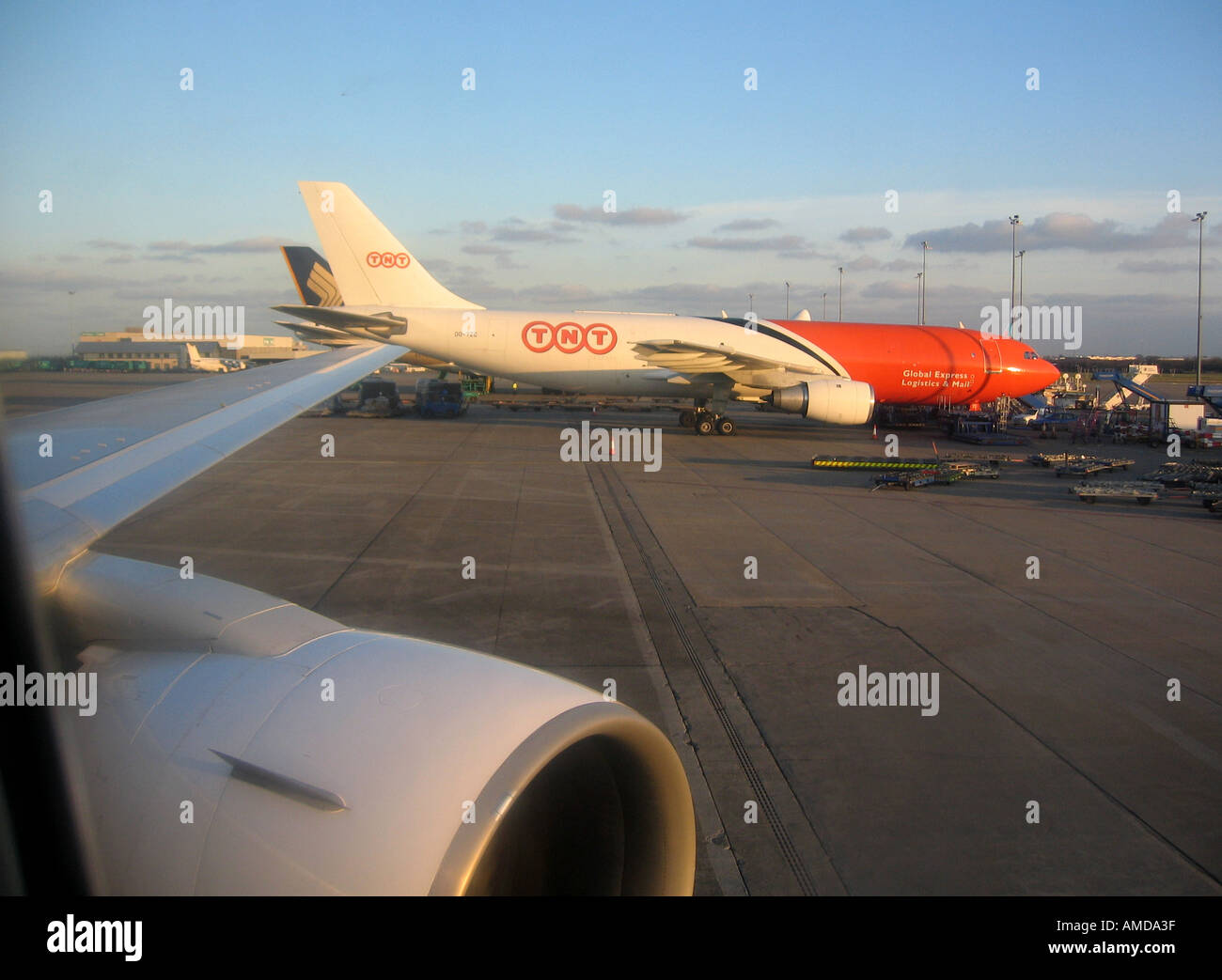 Flughafen Manchester UK TNT Global Express Flugzeugen A300 Stockfoto