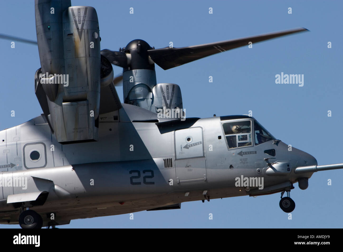 Bell Boeing V22 Osprey Hybrid Flugzeug in Aktion Stockfoto