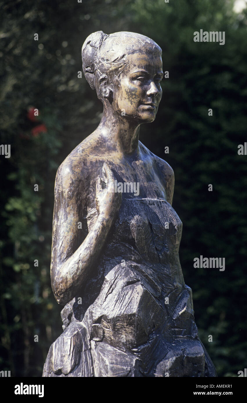 Eine Bronzestatue der späten Prinzessin Grace ehemals Hollywood-Schauspielerin Grace Kelly und Frau Fürst Rainier von Monaco Stockfoto