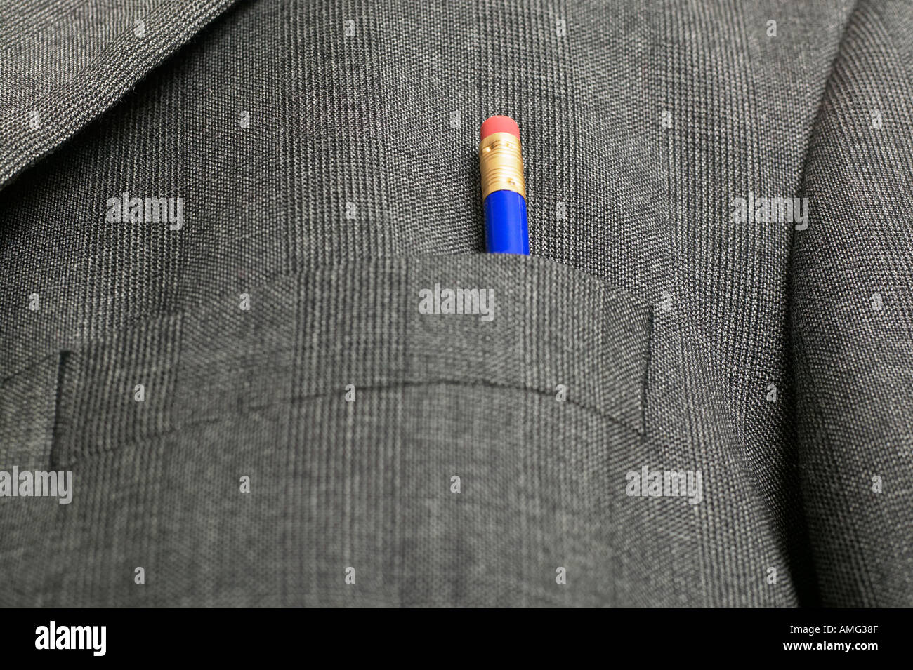 Kugelschreiber und Bleistifte in einem Anzug Tasche Stockfoto