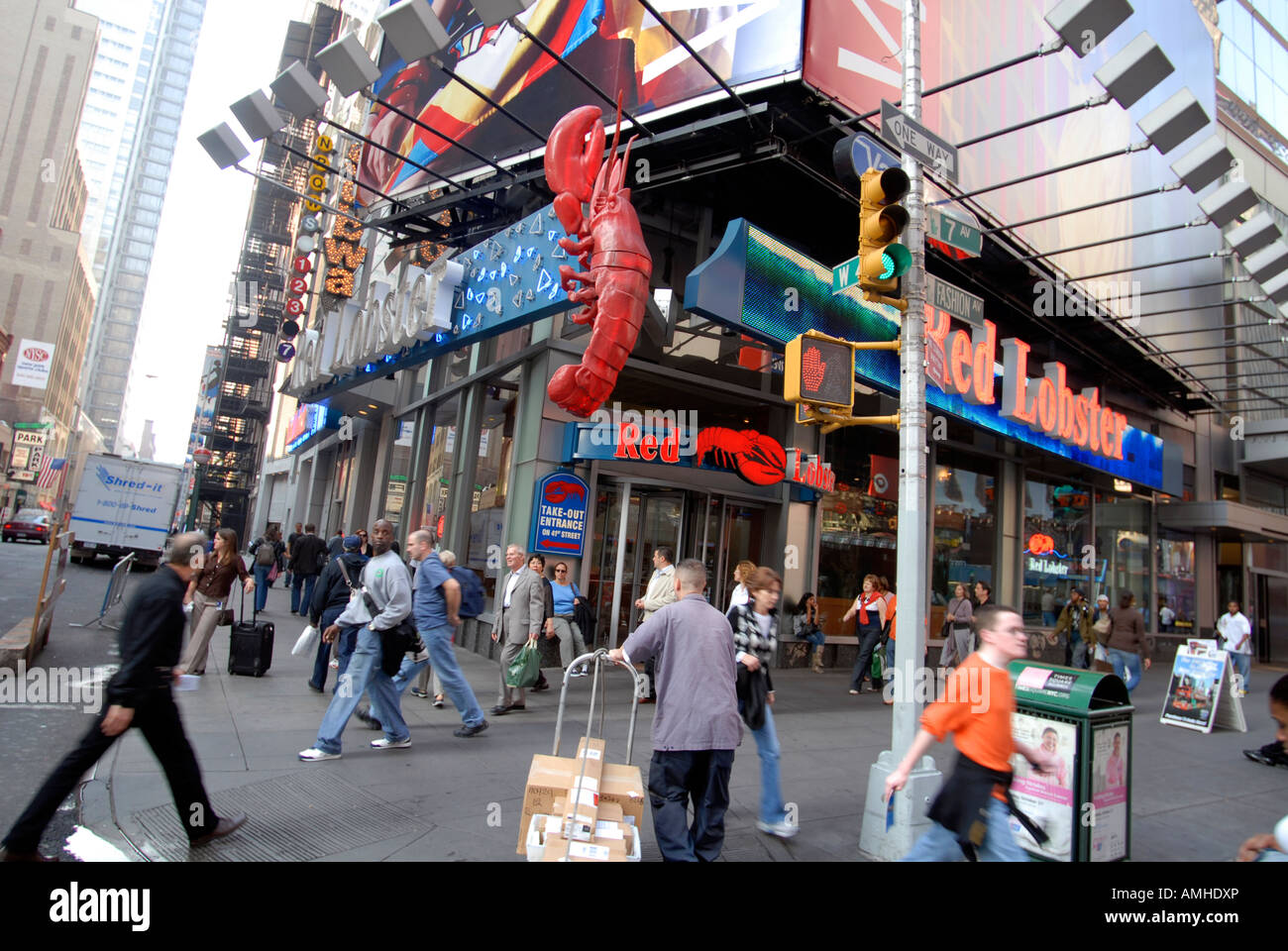 Der Times Square-Zweig der Red Lobster Restaurant-Kette Stockfoto