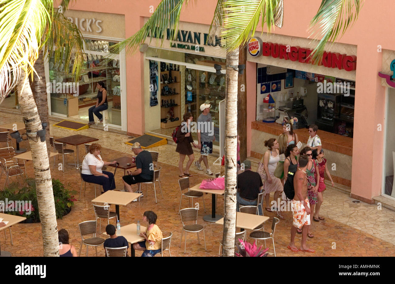 Mexiko, Cozumel, San Miguel, Punta Langosta Einkaufszentrum neben Kreuzfahrten. Stockfoto