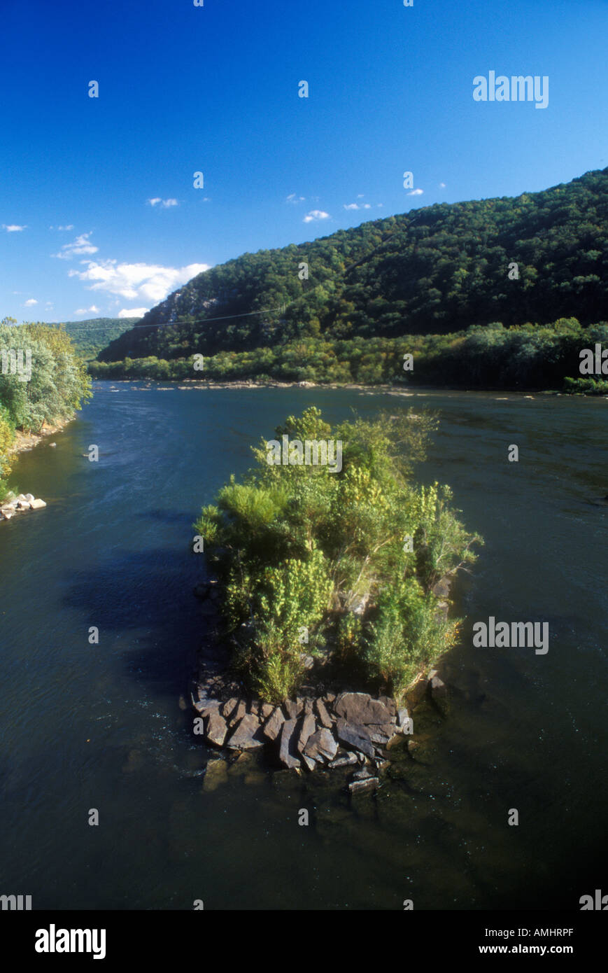 Zusammenfluss von Shenandoah und Potomac River bei Harpers Ferry WV Stockfoto