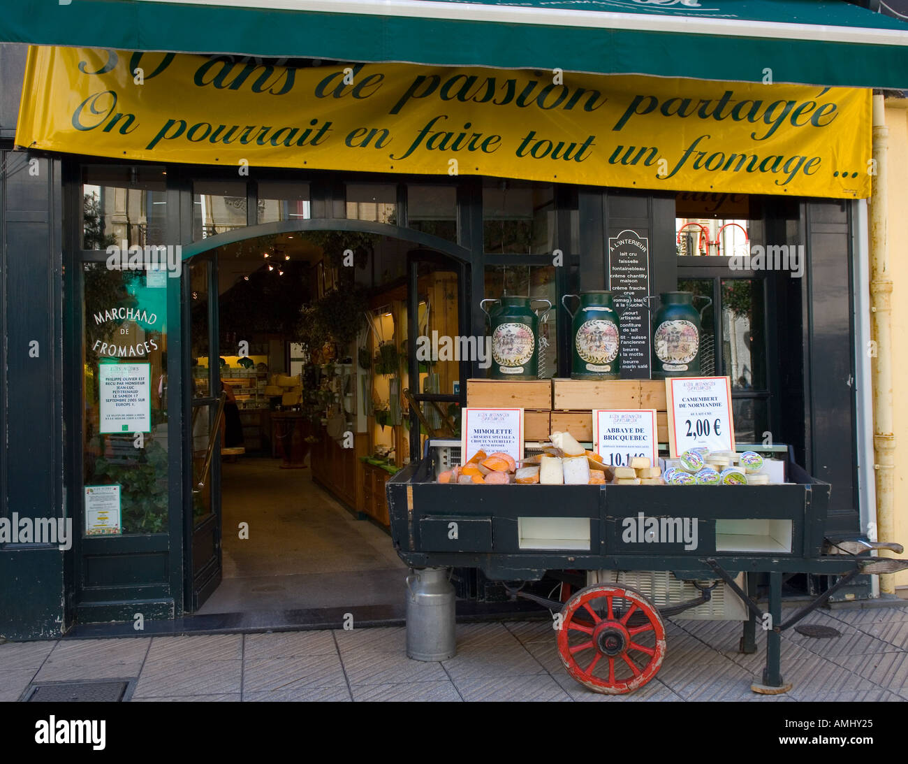 Frankreich Boulogne Phillipe Oliver s berühmten Käseladen in Rue Thiers Stockfoto
