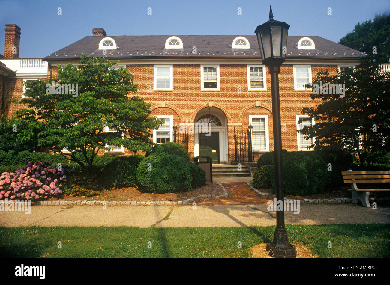 Aus rotem Backstein Gerichtsgebäude in Fairfax County VA Stockfoto
