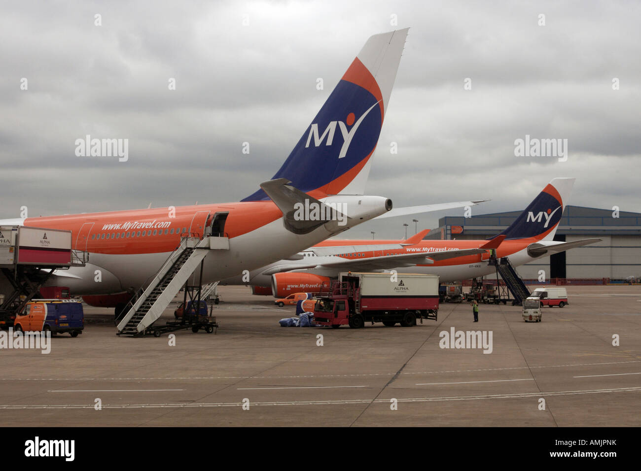 Ein MyTravel Flugzeuge am Flughafen in Manchester, Großbritannien Stockfoto