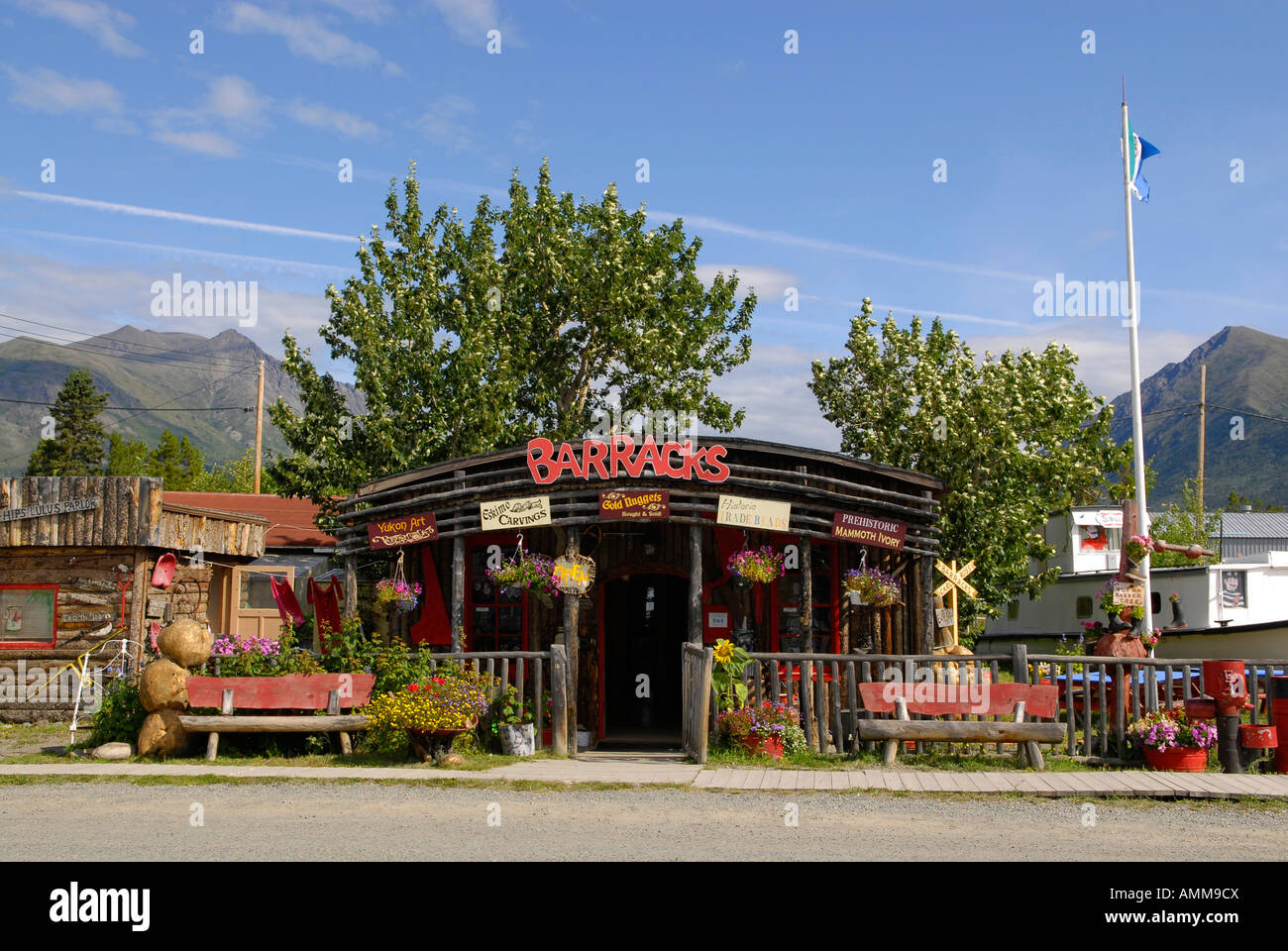 Die Kaserne speichern Shop Holz Carcross Yukon Territory YT Kanada South Klondike Highway Reisen Urlaub Tour Tourist Tourismus Stockfoto