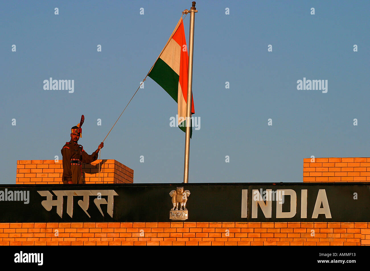 die Abschlussfeier an der pakistanischen Grenze zu Indien Stockfoto