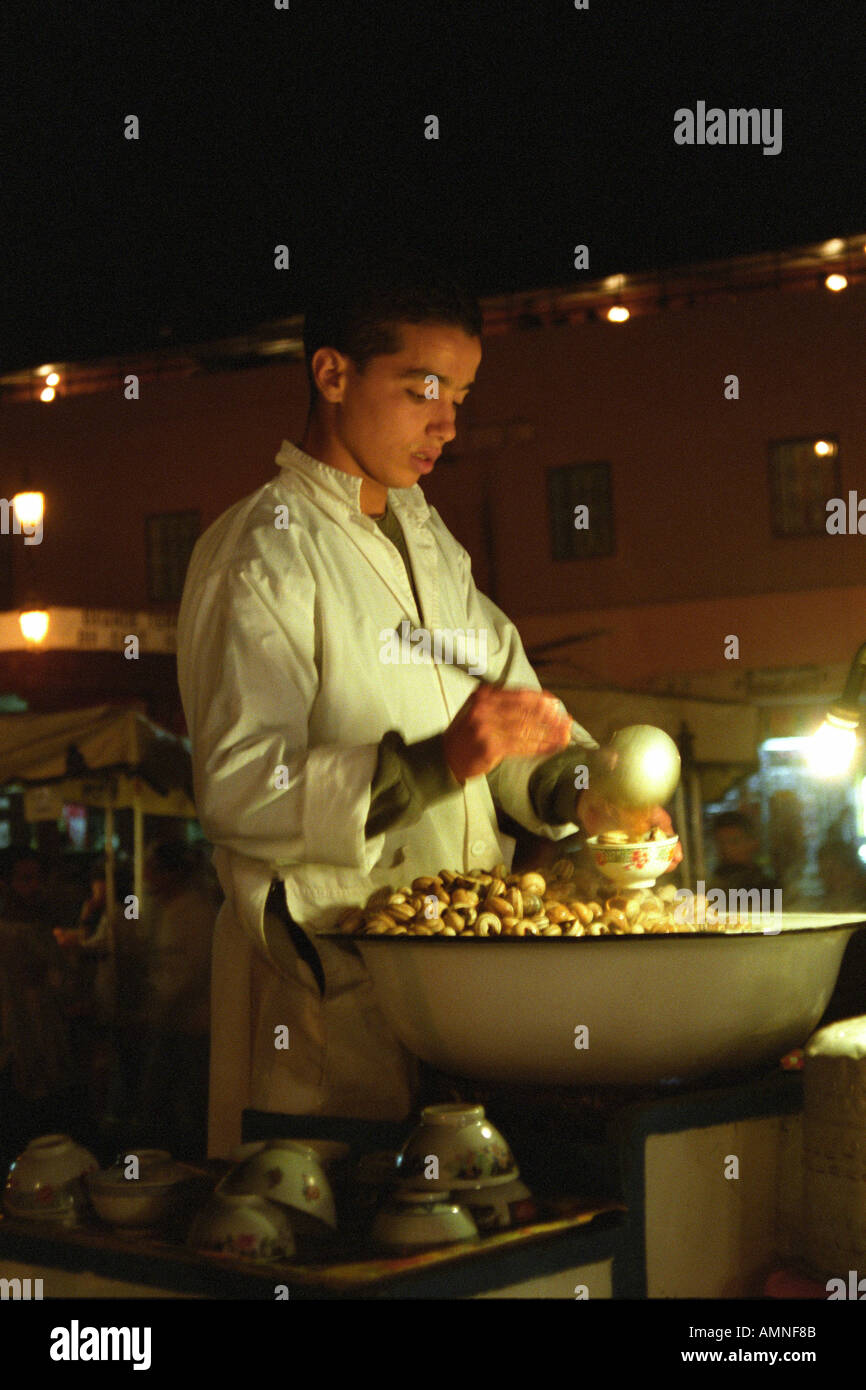 Nachtmarkt in Marrakesch Marokko Stockfoto
