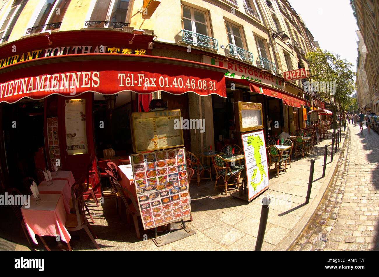Paris Frankreich. Bistros und Restaurants in St-Germain de Prés Stockfoto