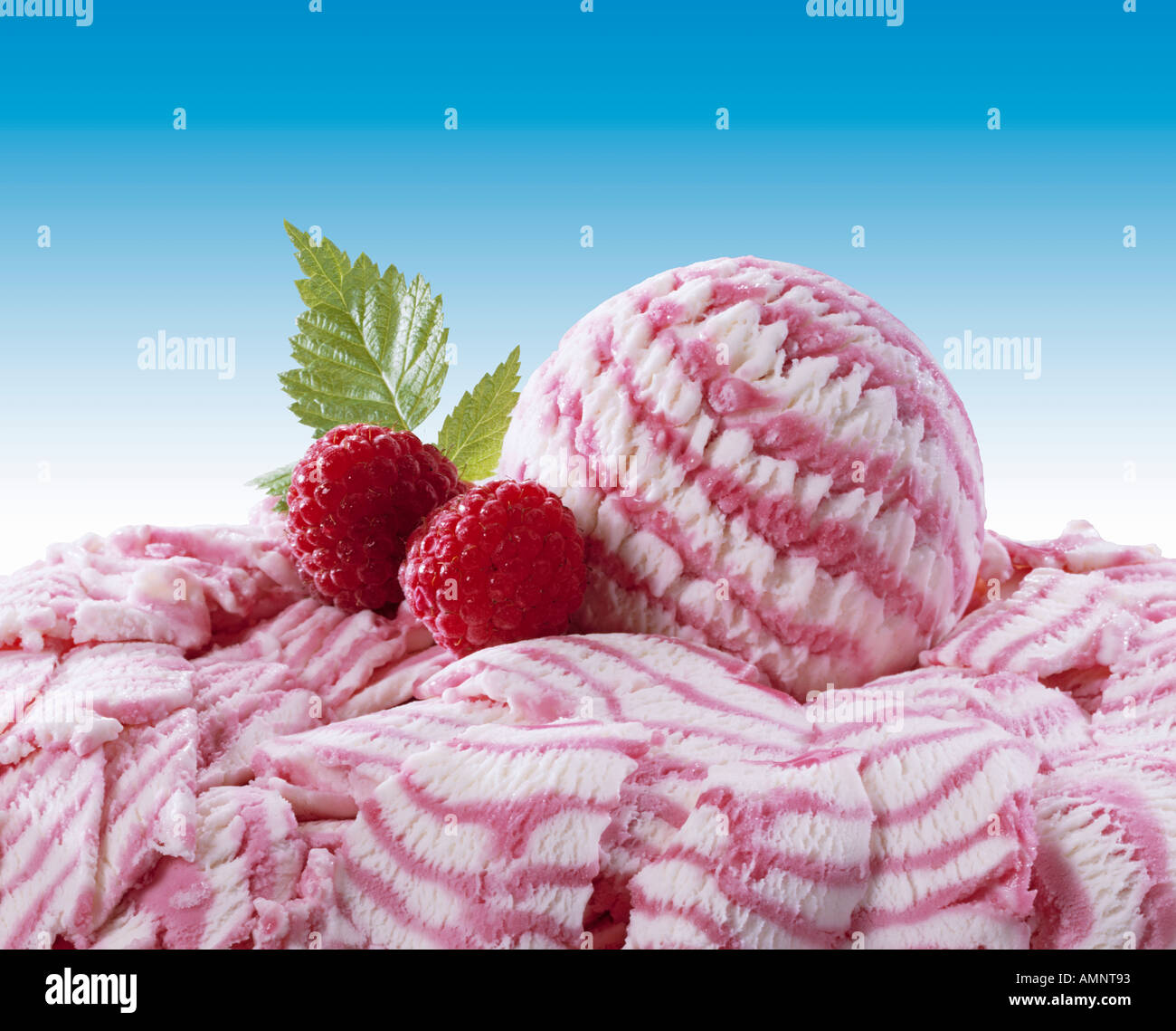 Himbeereis Stockfoto