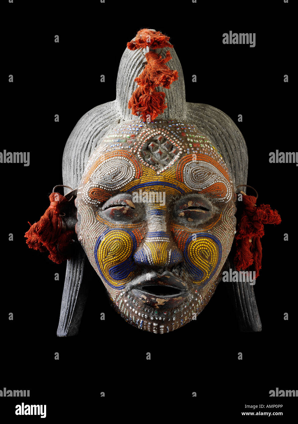 Ethnische traditionelle afrikanische Maske. Kunst und Handwerk. Stockfoto