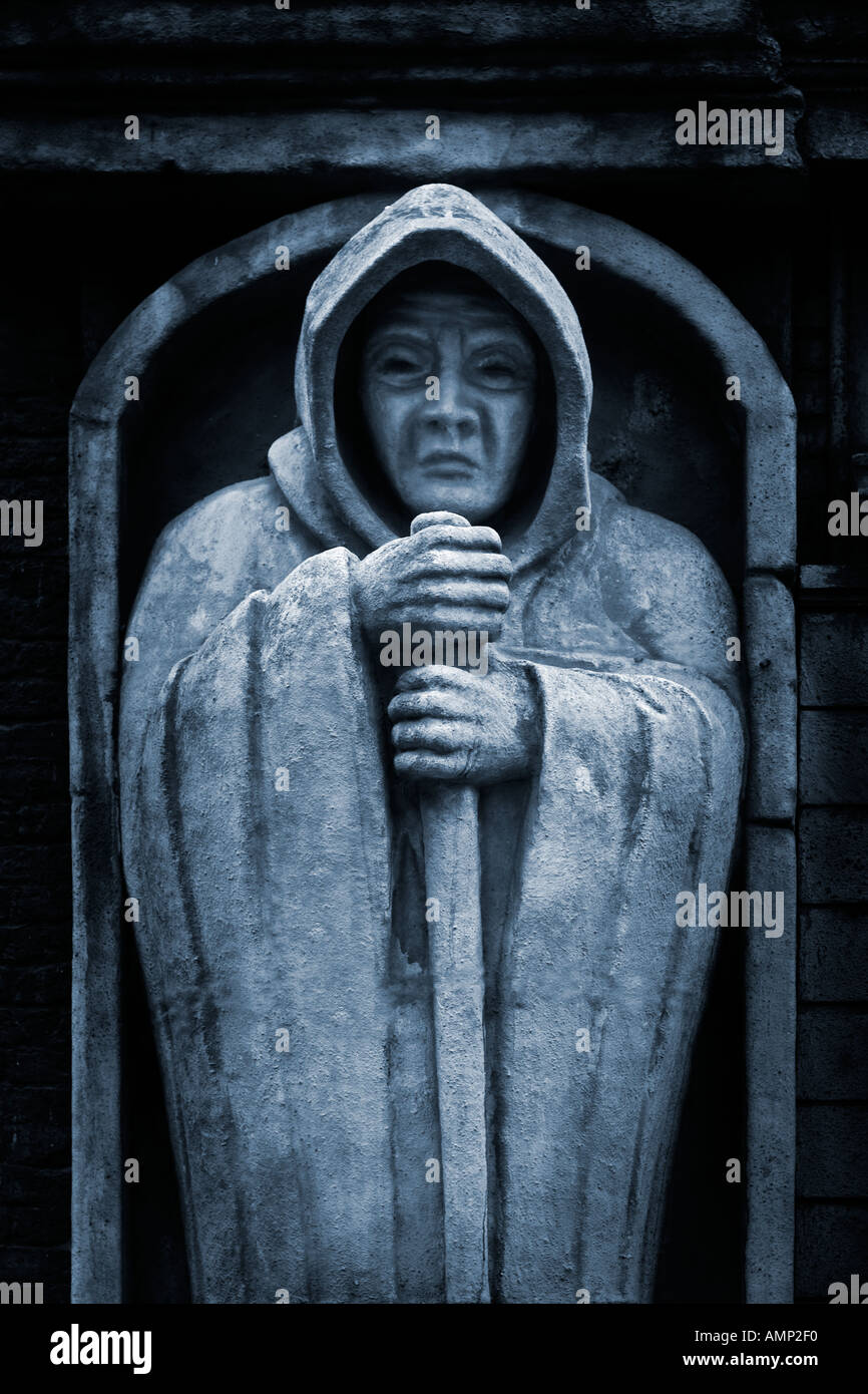 Finstere statue Stockfoto