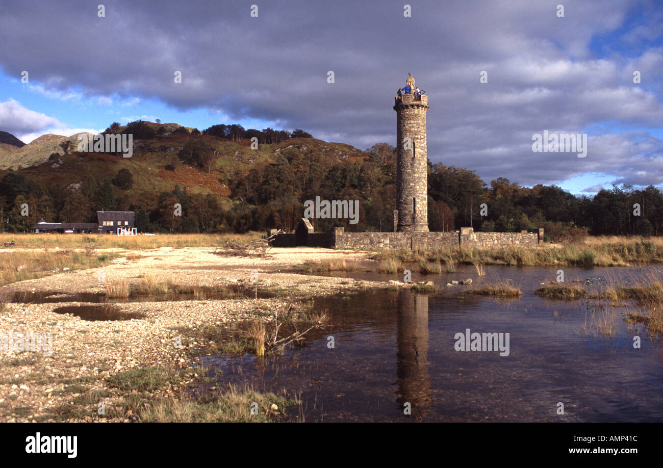 Glenfinnan Monument und Visitor Centre von Loch Shiel Stockfoto