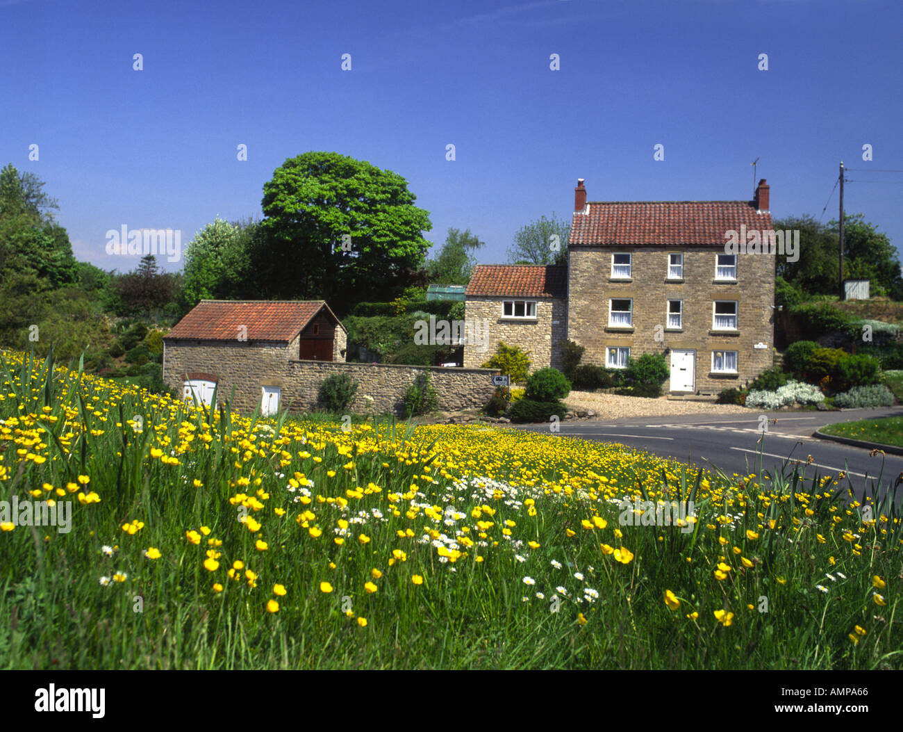 Cropton Dorf im Frühsommer in der Nähe von Pickering North Yorkshire England Stockfoto