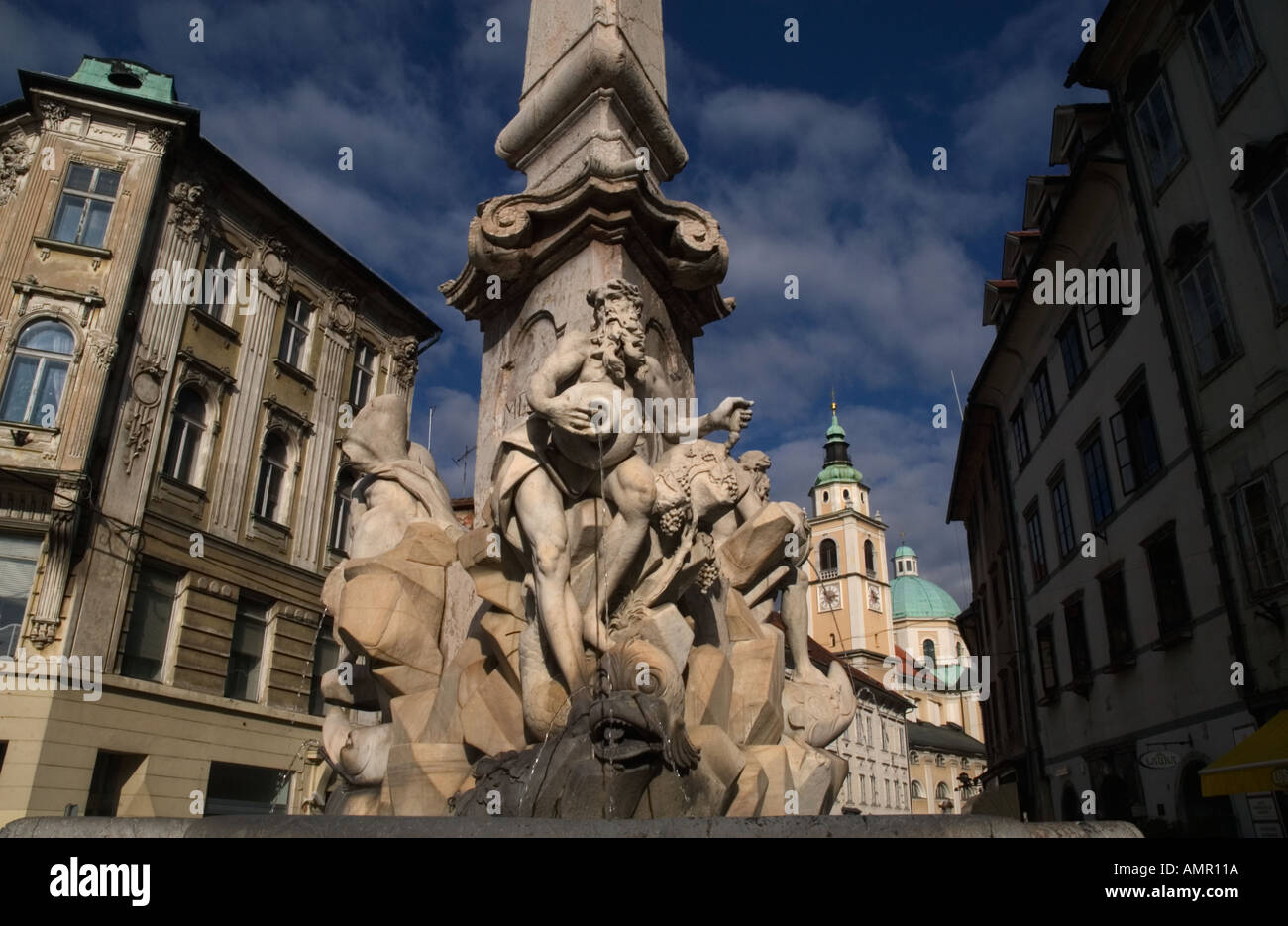 Kathedrale und die drei-Flüsse-Brunnen Ljubljana Slowenien Europa Stockfoto