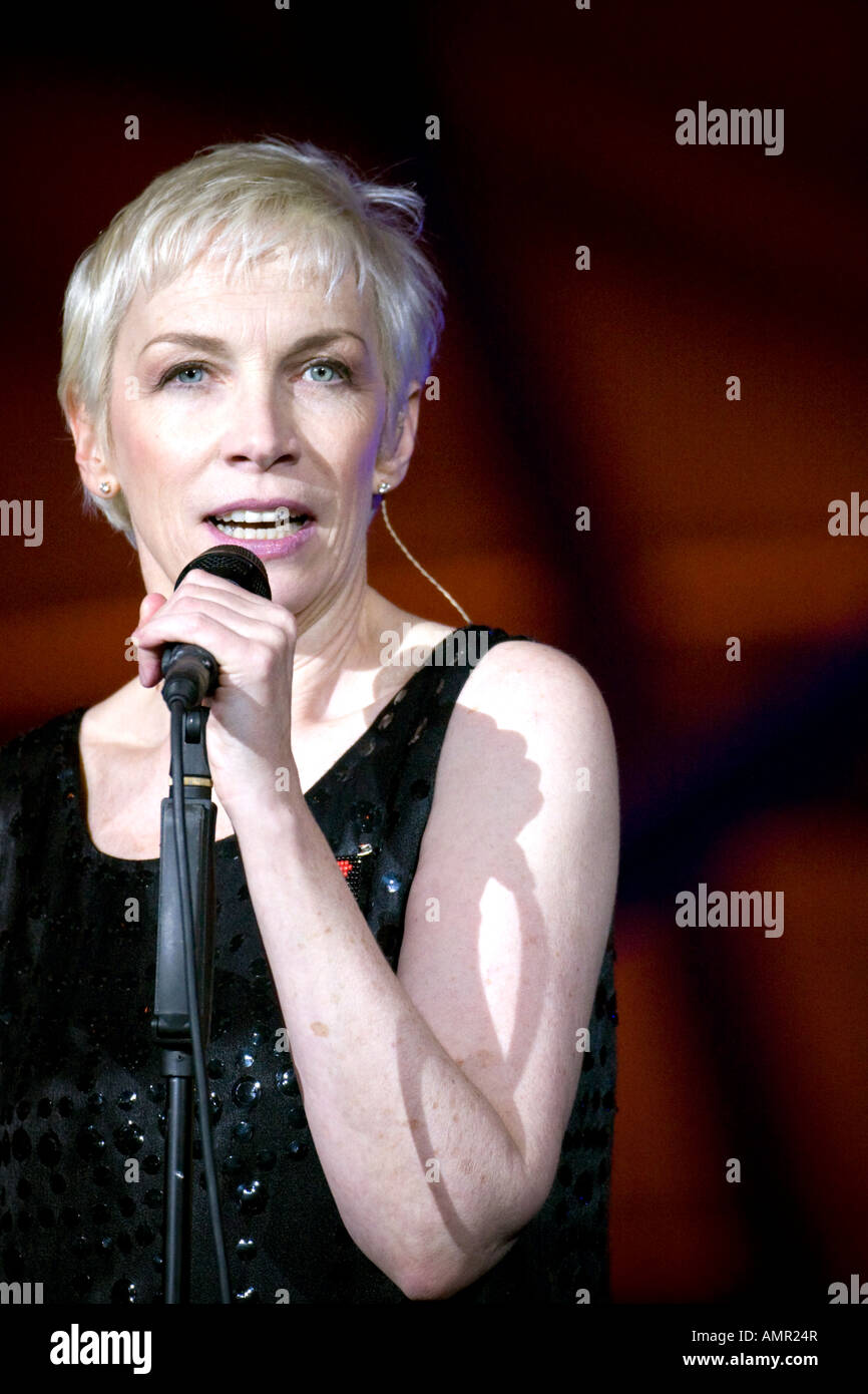 Annie Lennox auf der Bühne 2007 Nobel Peace Prize Concert. (Foto: Scott London) Stockfoto