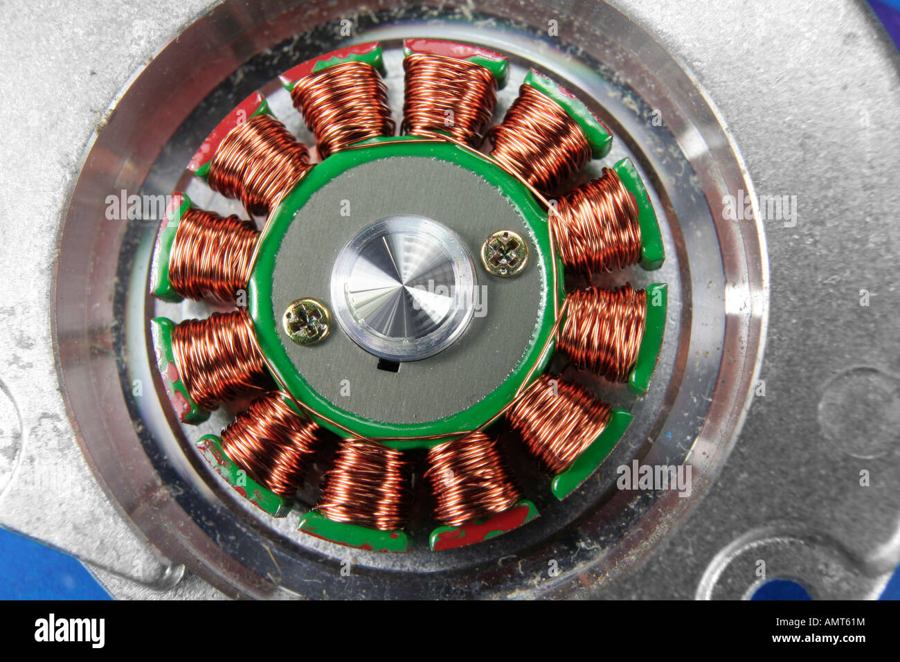Bürstenloser DC motor Stator von Computerlaufwerk zerlegt Stockfoto