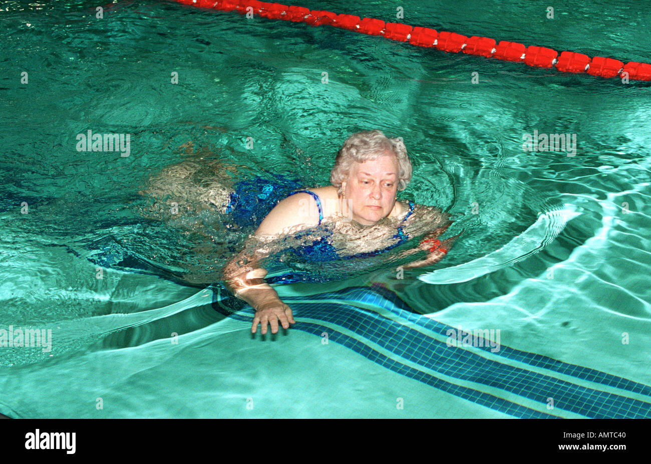 Seniorinnen und Senioren beteiligen senior sportlichen olympischen St. Clair, Michigan Stockfoto