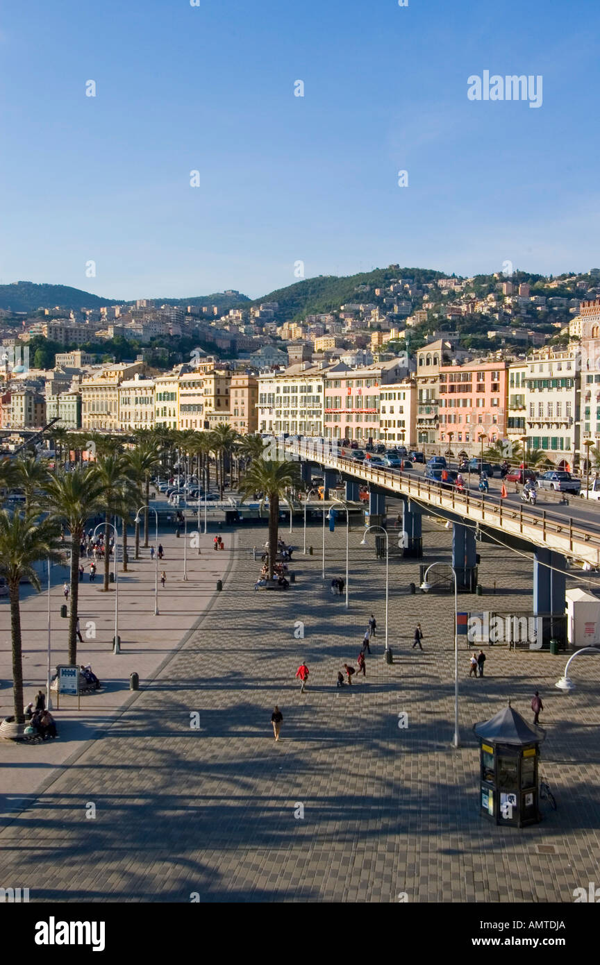 Genua Genova-Ligurien Italien-Stadtautobahn am Hafen Stockfoto