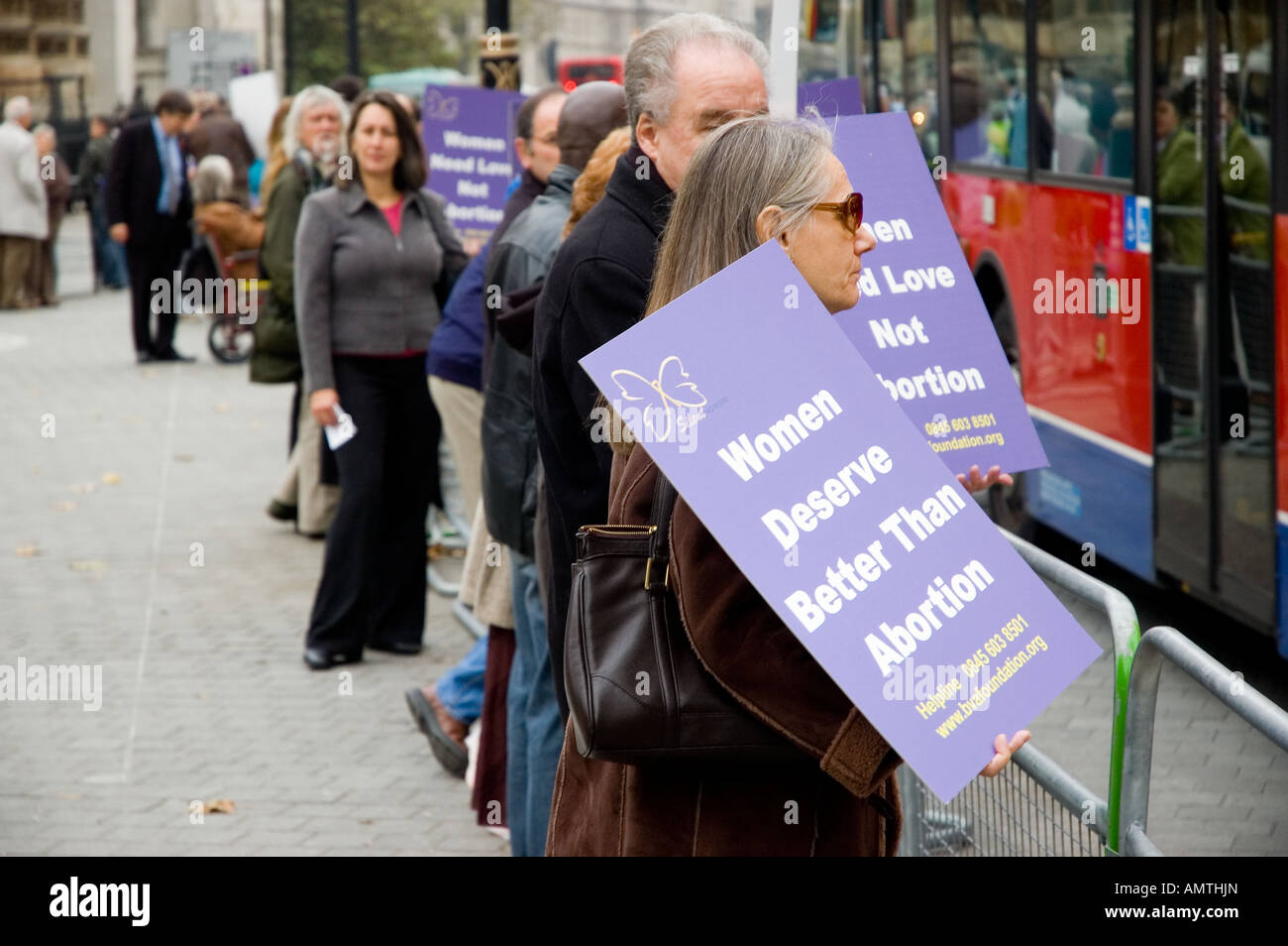 Demonstrationen über Abtreibung in der Nähe von den Houses of Parliament London Stockfoto