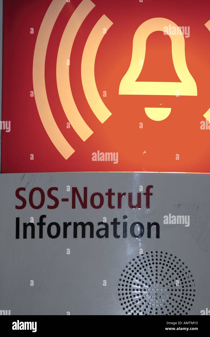 Emergency Call Box, u-Bahnstation Stockfoto