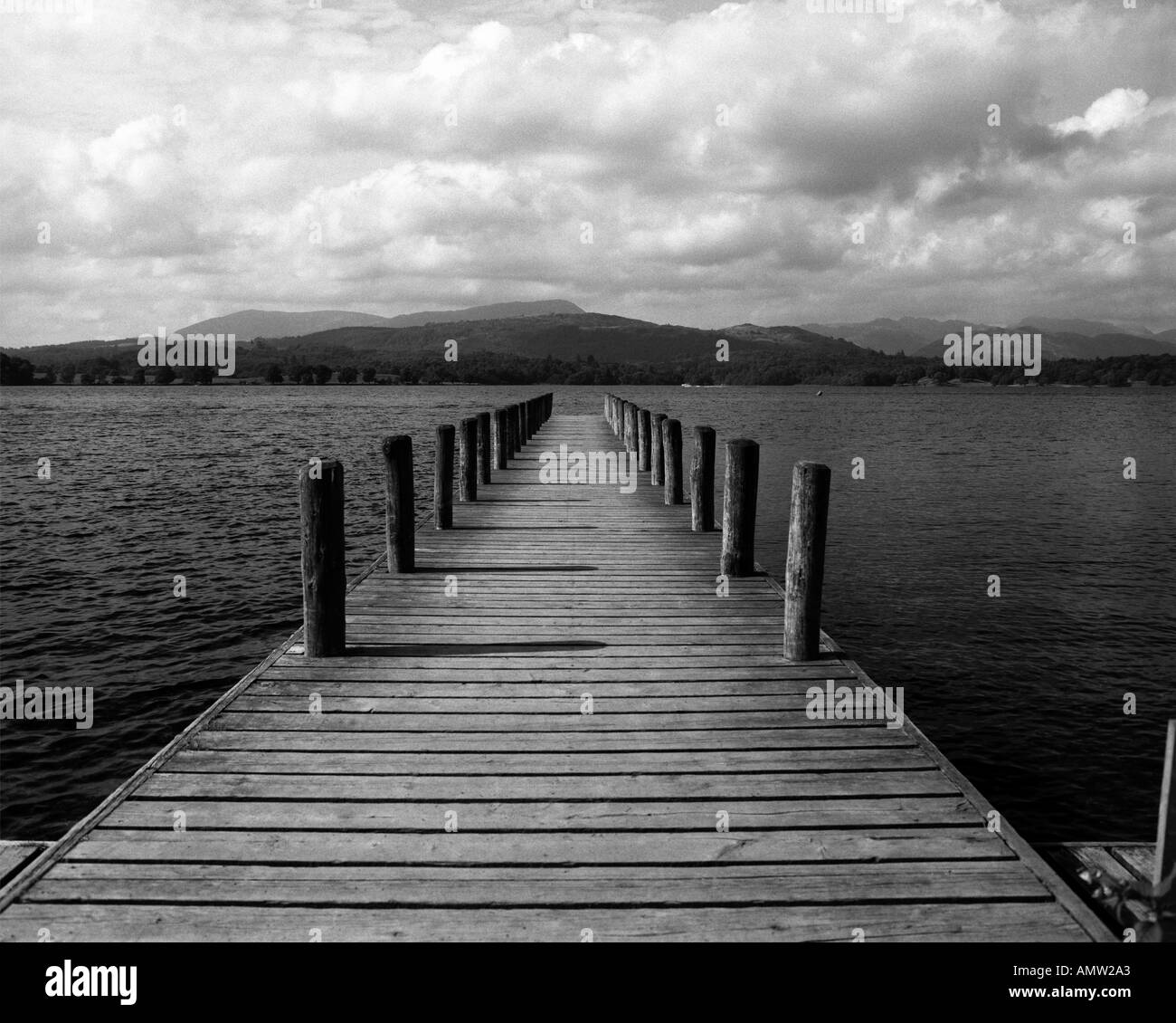 Bootfahren Jetty Ausgangspunkt für Hobby Boote und touristische Reisen Stockfoto