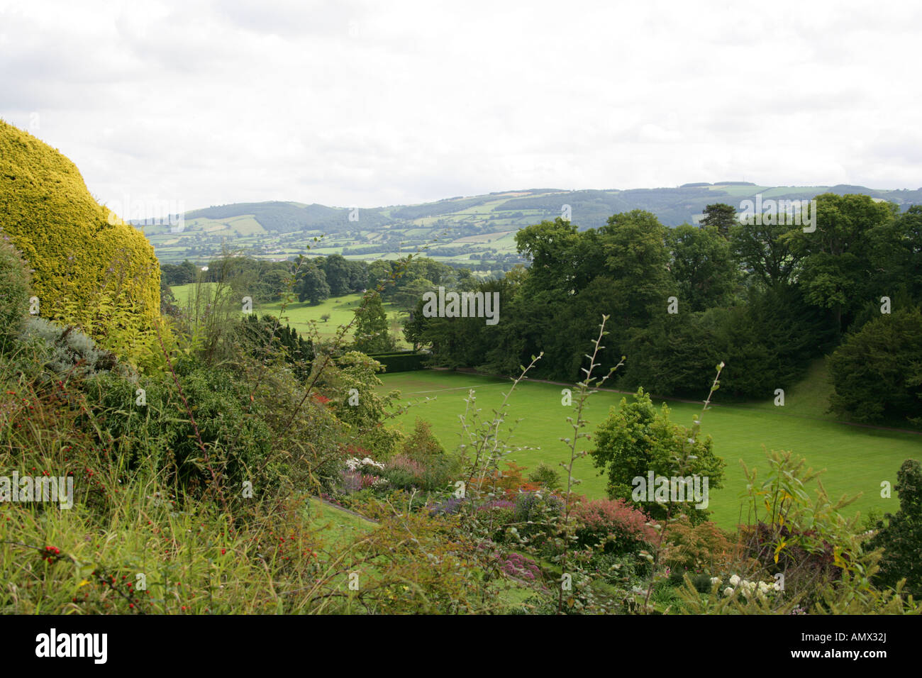Blick über den Severn Valley von Powys Burg in Richtung der Shropshire Hügel Montgomeryshire Mitte Wales Stockfoto