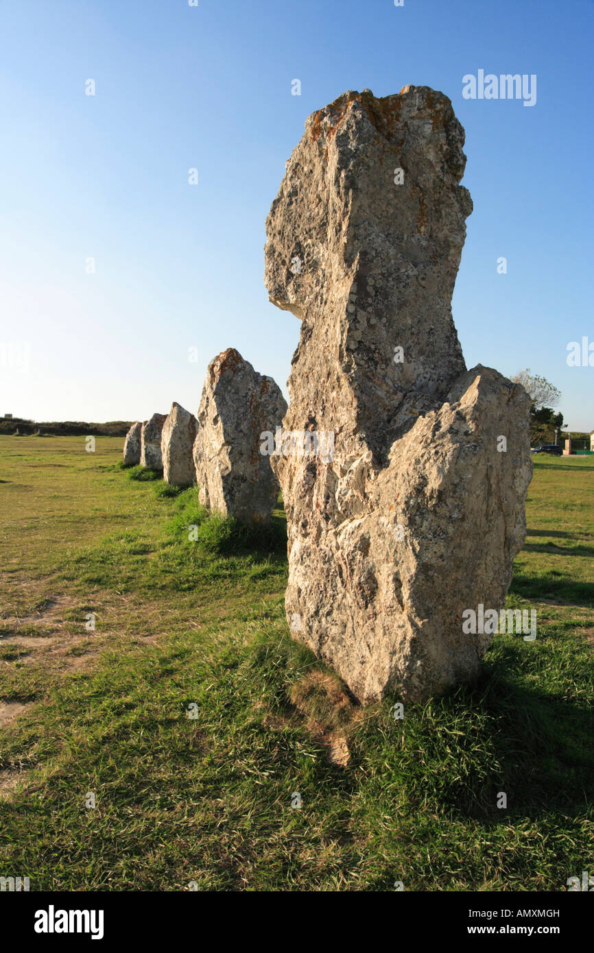 Monolithen auf Landschaft Presqu'ile de Crozon Camaret-Sur-Mer Finistere Brittany France Stockfoto