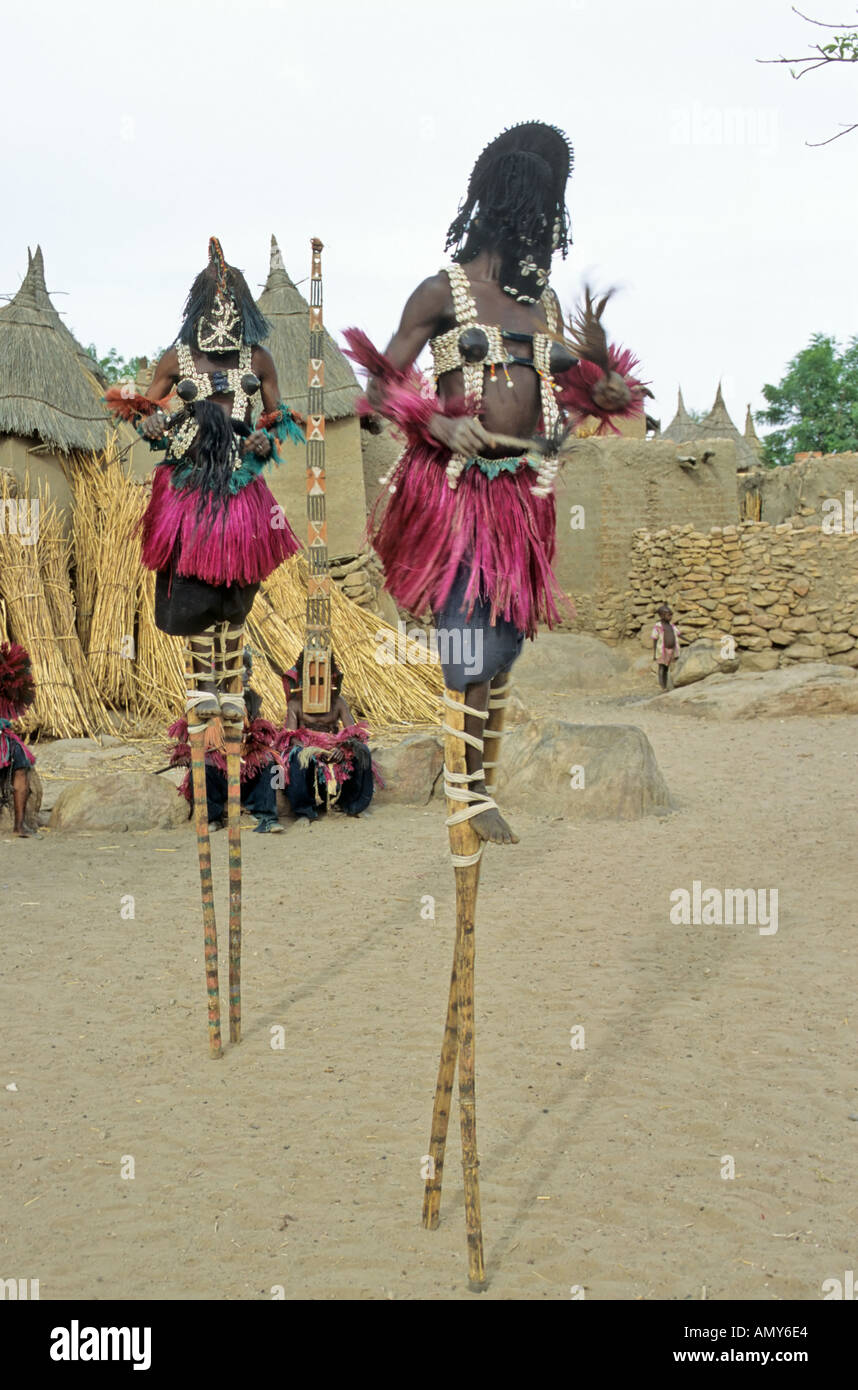 Dogon Maskentanz, Tirelli, Mali Stockfoto