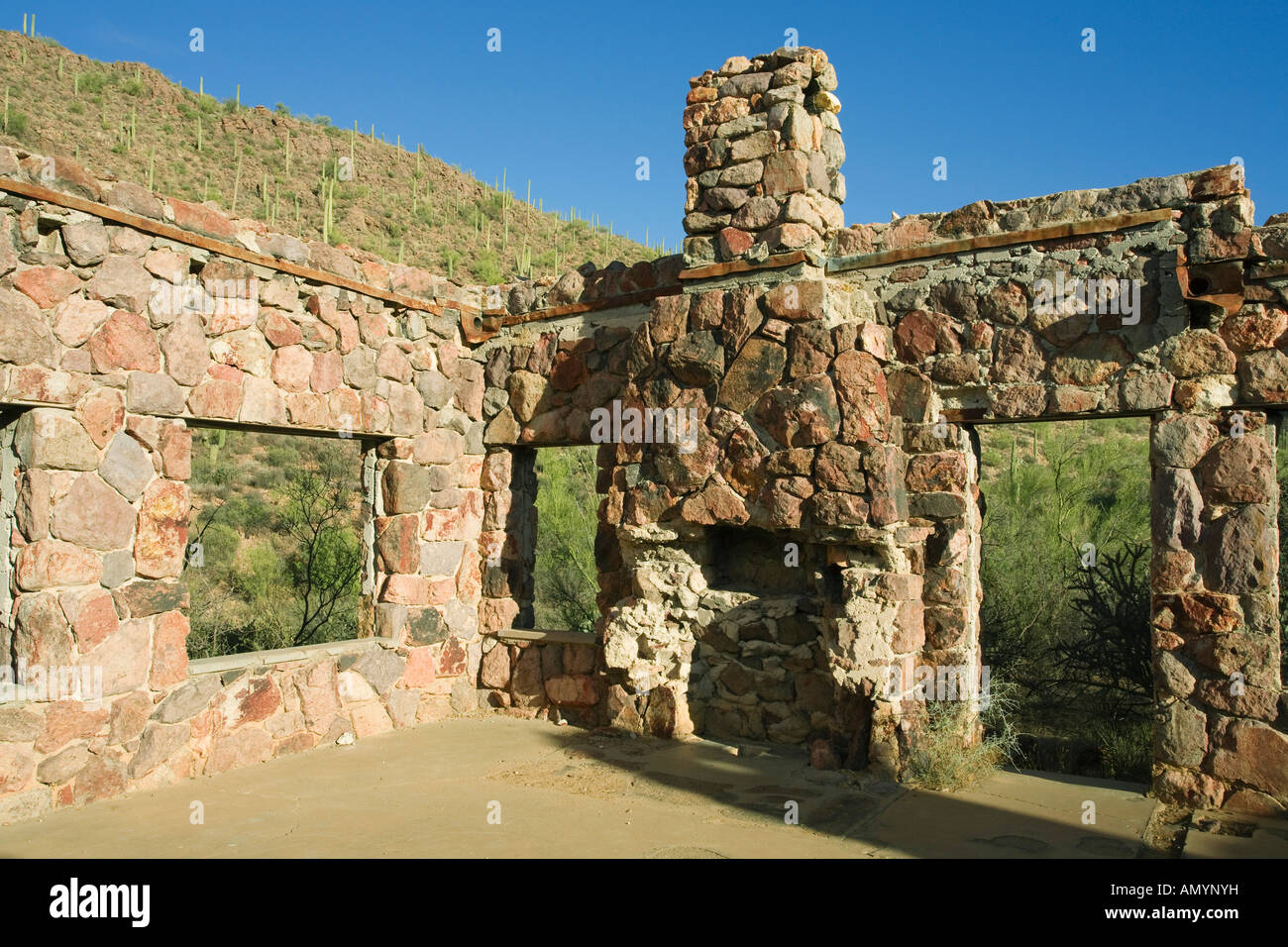 Verlassenes Steinhaus gebaut in die 1930 s auf der Yetman Trail Tucson Berge Saguaro National Park West Tucson Arizona Stockfoto