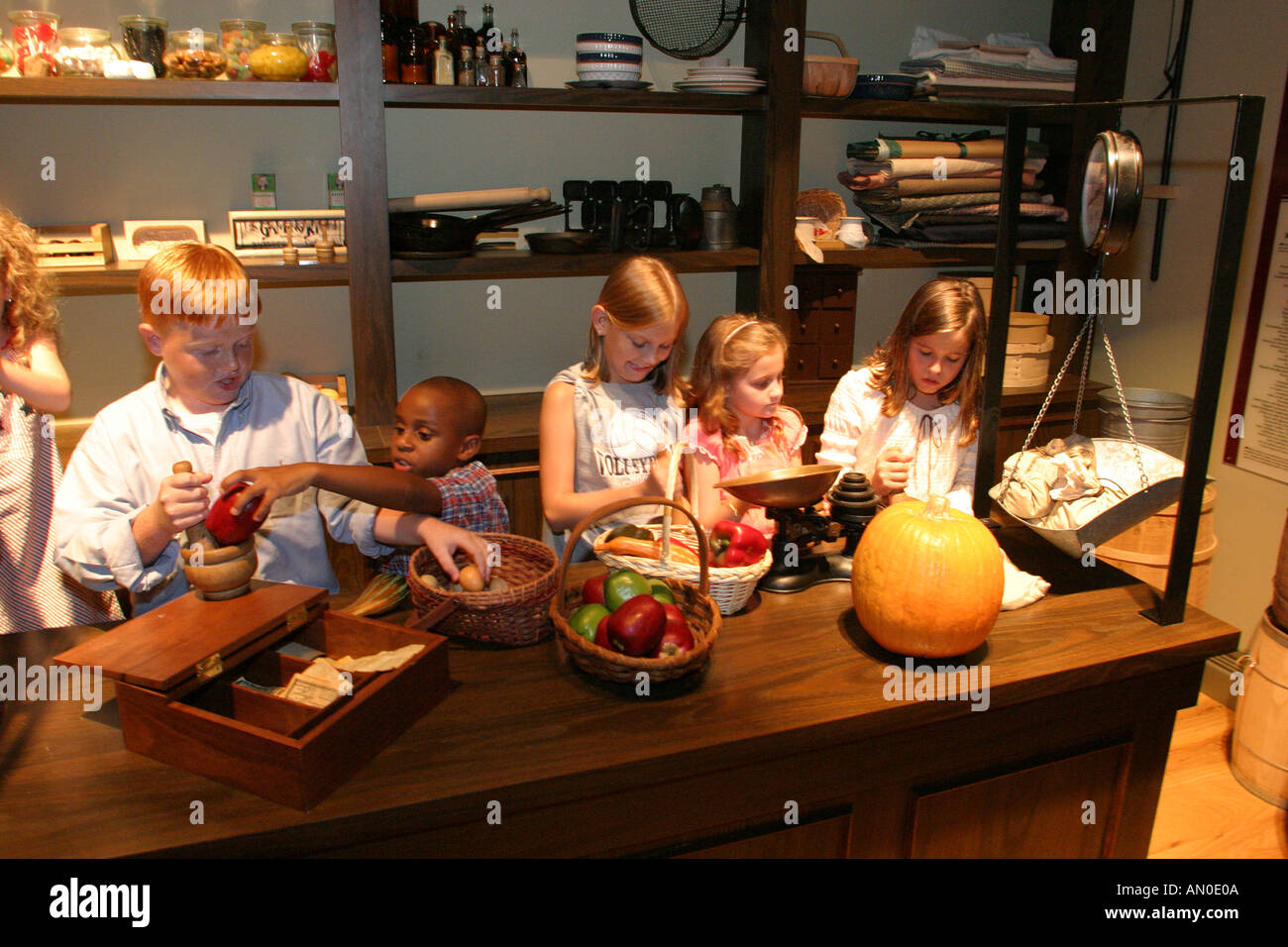 Alabama Madison County, Huntsville, EarlyWorks Kindermuseum, Geschichte, Sammlungen, Ausstellungsausstellung Sammlung, fördern, Produktprodukte Verkauf anzeigen Stockfoto