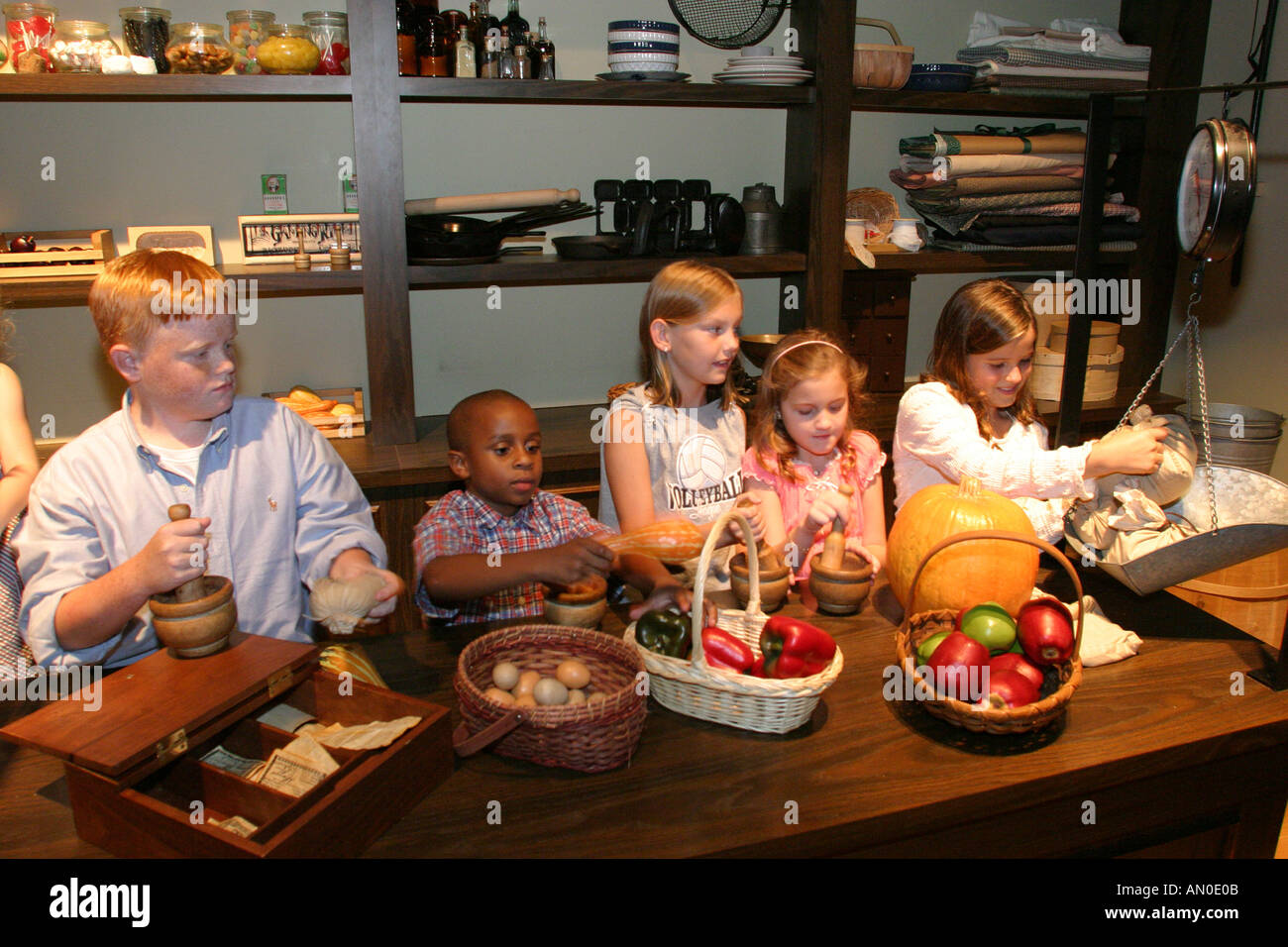 Alabama Madison County, Huntsville, EarlyWorks Kindermuseum, Geschichte, Sammlungen, Ausstellungsausstellung Sammlung, fördern, Produktprodukte Verkauf anzeigen Stockfoto