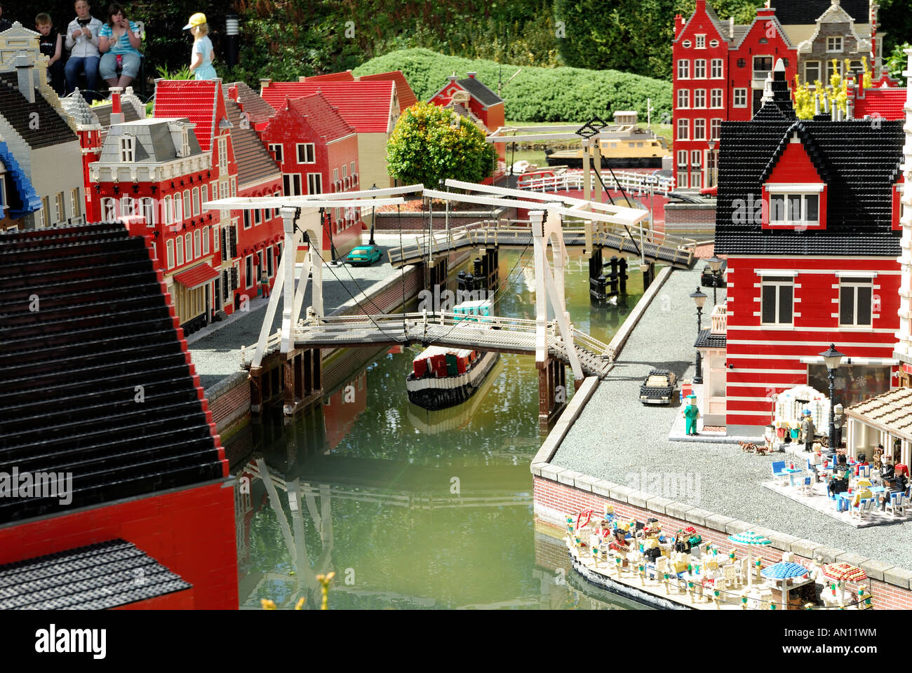 Grachten in Amsterdam in Miniatur in Legoland Windsor England Vereinigtes Königreich Stockfoto