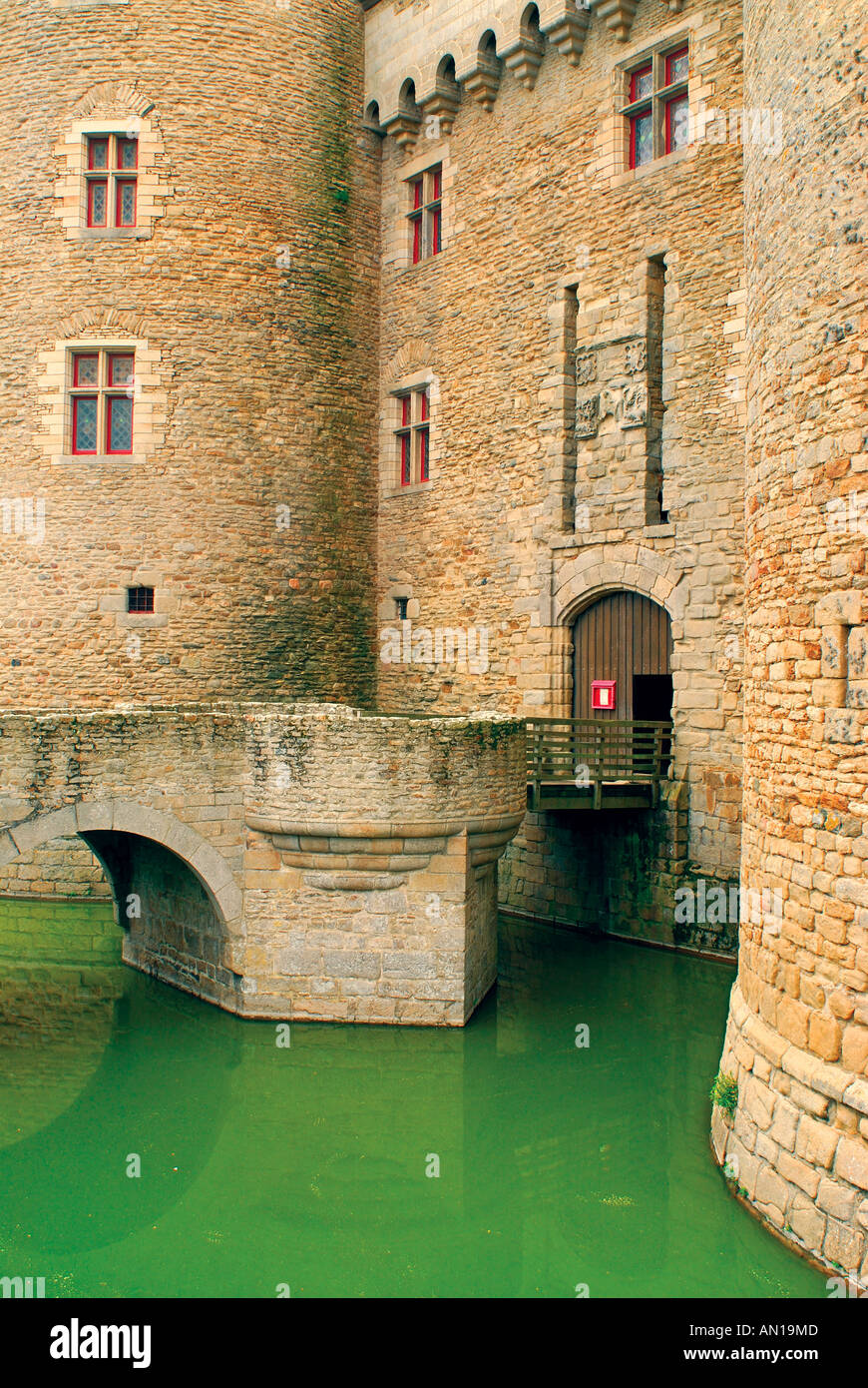 Architektonische Details des Museums Schloss Suscinio, Halbinsel Rhuys, Morbihan, Bretagne, Frankreich Stockfoto