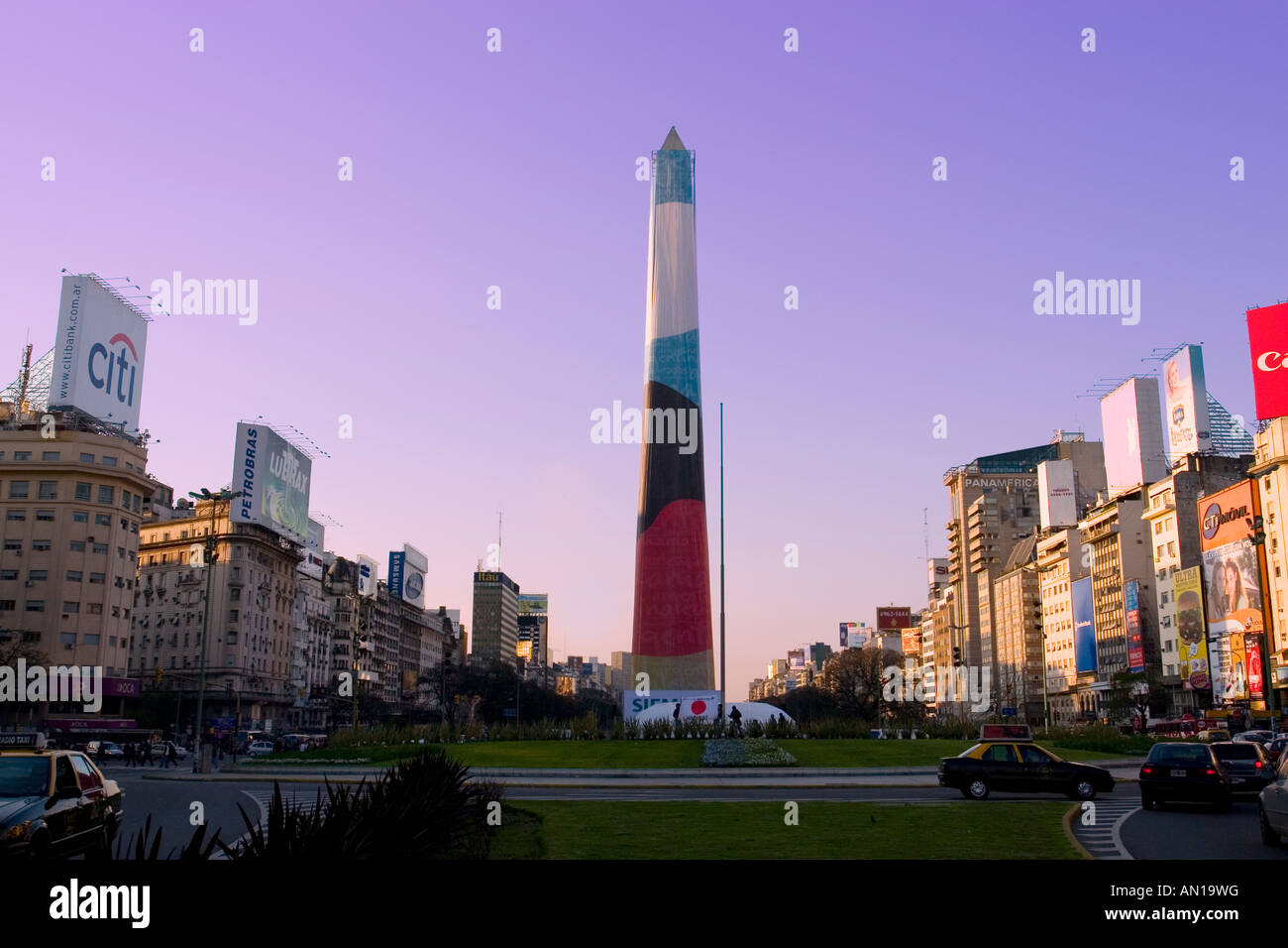 Der Obelisk bei Sonnenuntergang, Buenos Aires Stockfoto